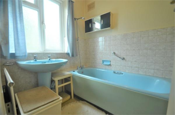 Pangbourne Drive, Stanmore, HA7